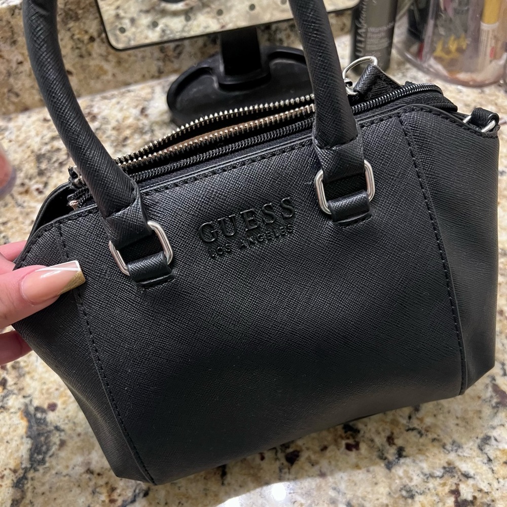 Guess mini purse 👜